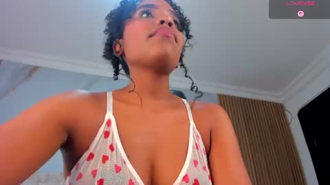 lia_16_ online show from August 1, 4:41 pm