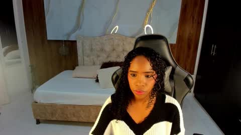 lia_16_ online show from February 19, 10:58 am