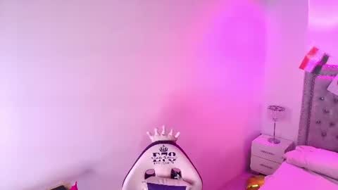 Lia  online show from June 16, 3:43 am
