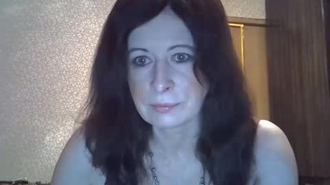 lia_ang online show from March 8, 2:32 pm