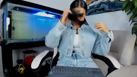 lia_lovelly online show from July 19, 11:18 pm
