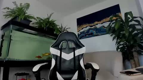 lia_lovelly online show from July 14, 3:50 pm