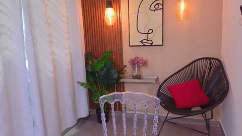 LIA online show from June 23, 6:36 pm