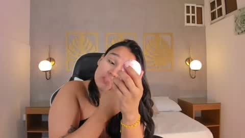 Lia  online show from July 22, 2:14 am
