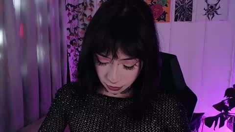 Liaa  online show from July 21, 4:53 pm