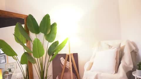 Lia  online show from September 11, 3:46 pm