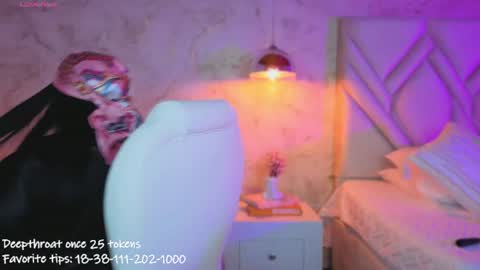 Lia Cox online show from June 26, 9:42 pm