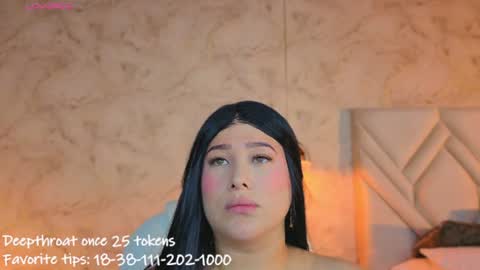 Lia Cox online show from June 16, 8:35 pm