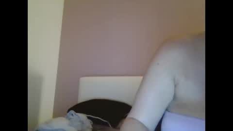 liahh275572 online show from April 30, 4:39 am