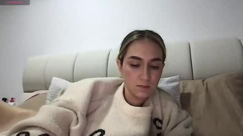 Amy online show from March 15, 1:10 am