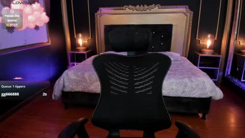 Lia lovet online show from July 3, 7:29 pm