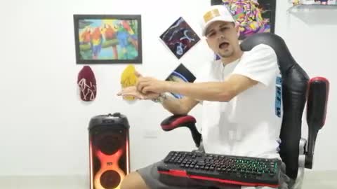 Andres online show from November 14, 10:44 pm