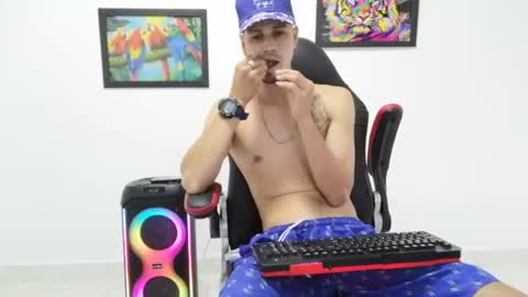 Andres online show from October 18, 10:25 pm