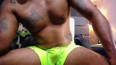 Liam online show from October 27, 8:09 pm