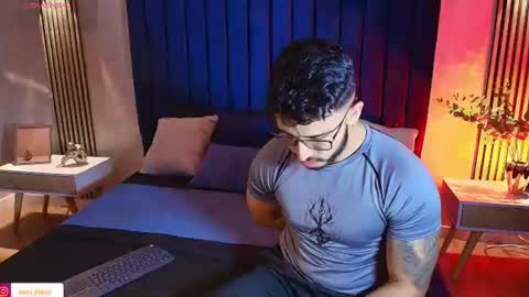 LIAM KLEIN online show from July 22, 11:34 am