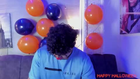 liam online show from October 31, 2:17 pm