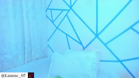 Liam scott77 online show from May 15, 1:47 am