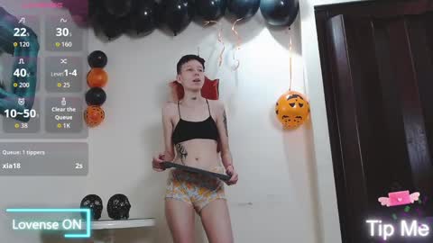 Snapshot of liambrown09 chatting on October 2, 9:35 pm Liam online show from October 2, 9:35 pm