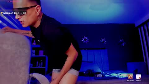 LiamDeep online show from April 24, 10:23 pm