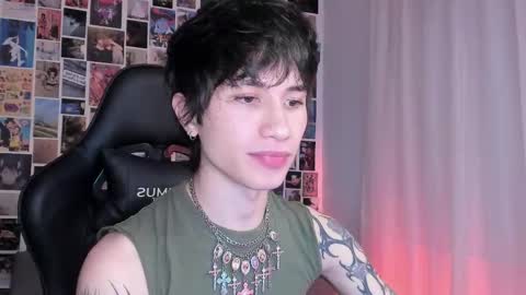 Liam online show from March 5, 4:24 am