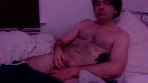 liamj1986 online show from October 26, 5:19 am