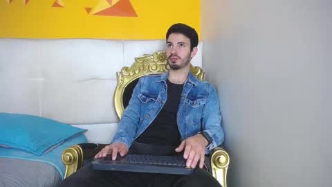 LiamLuxe online show from October 21, 1:38 pm