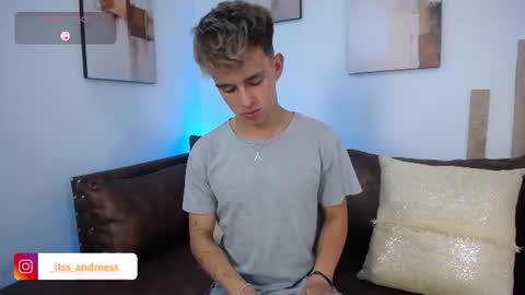 liam online show from July 30, 9:15 pm