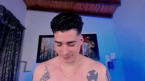 liamwyatt_ online show from March 19, 4:07 am