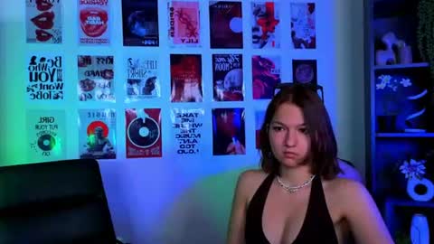 Li online show from July 27, 9:06 am
