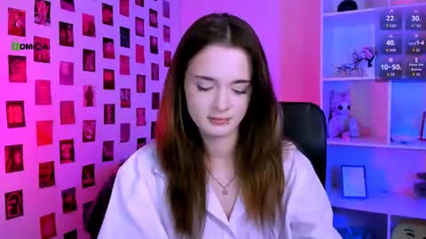 Little Liana  online show from July 10, 6:56 pm