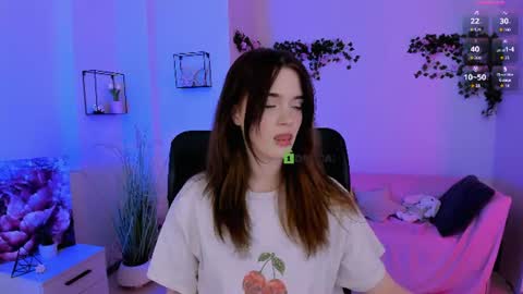 Little Liana  online show from June 23, 6:58 pm