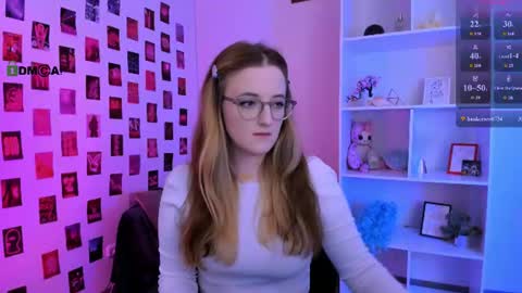 Little Liana  online show from June 19, 7:09 pm