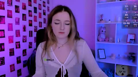 Little Liana  online show from July 25, 6:50 pm