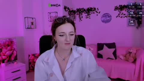 Little Liana  online show from July 23, 2:09 am