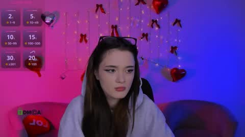 Little Liana  online show from April 22, 2:52 am