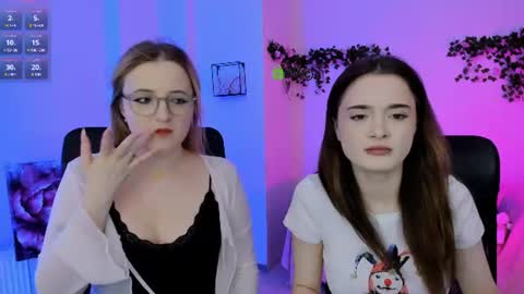 Little Liana  online show from June 20, 7:20 pm