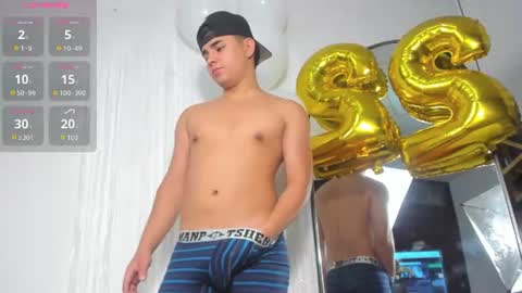 lianfox_ online show from June 16, 2:10 pm