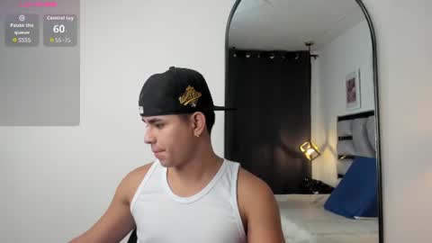 lianfox_ online show from July 31, 12:17 pm