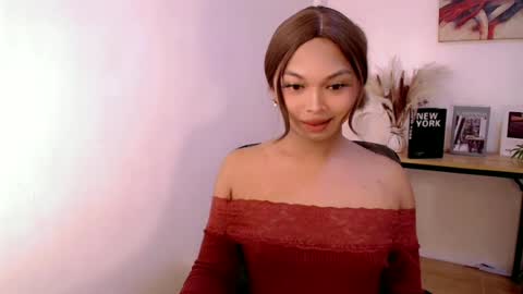 CALL ME LIANNA online show from June 18, 5:40 pm