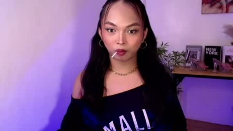 CALL ME LIANNA online show from July 14, 8:25 pm