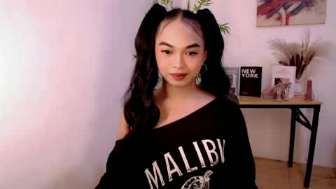 CALL ME LIANNA online show from June 26, 7:08 pm