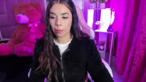 liany_taylor online show from June 14, 3:19 am