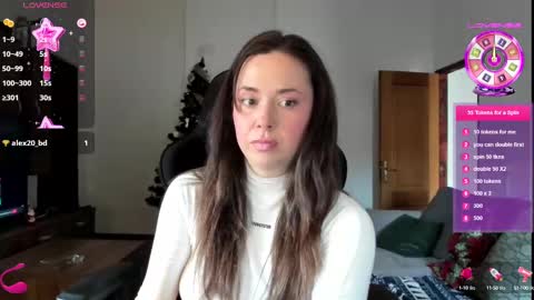 Snapshot of liaquinn chatting on February 14, 1:51 pm LiaQuinn online show from February 14, 1:51 pm