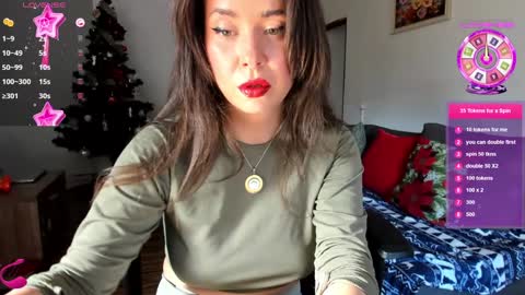 Snapshot of liaquinn chatting on January 23, 11:48 am LiaQuinn online show from January 23, 11:48 am