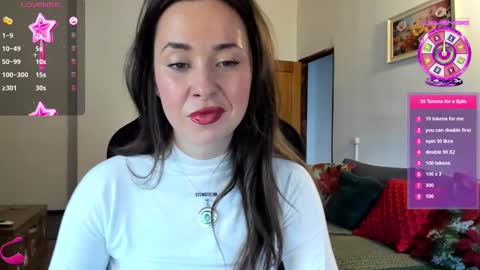 Snapshot of liaquinn chatting on February 19, 3:05 pm LiaQuinn online show from February 19, 3:05 pm