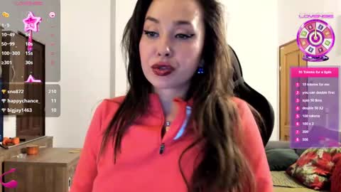 Snapshot of liaquinn chatting on February 21, 5:42 pm LiaQuinn online show from February 21, 5:42 pm
