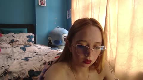 Lia Roberts online show from February 17, 5:55 pm