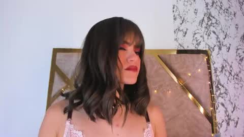 liaross online show from June 14, 9:28 pm
