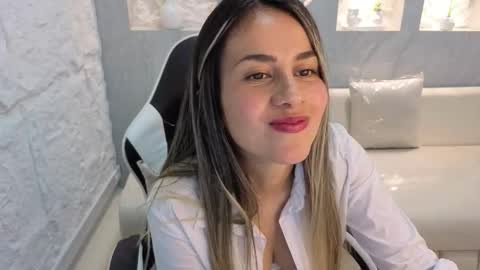 Online 800 to 1400 online show from October 16, 3:00 pm