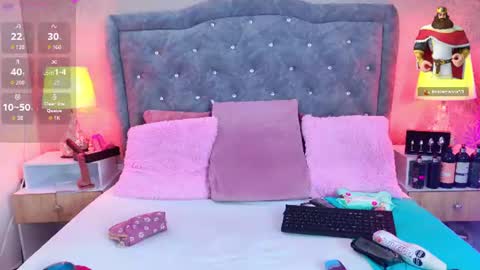 Lia online show from July 24, 7:11 pm